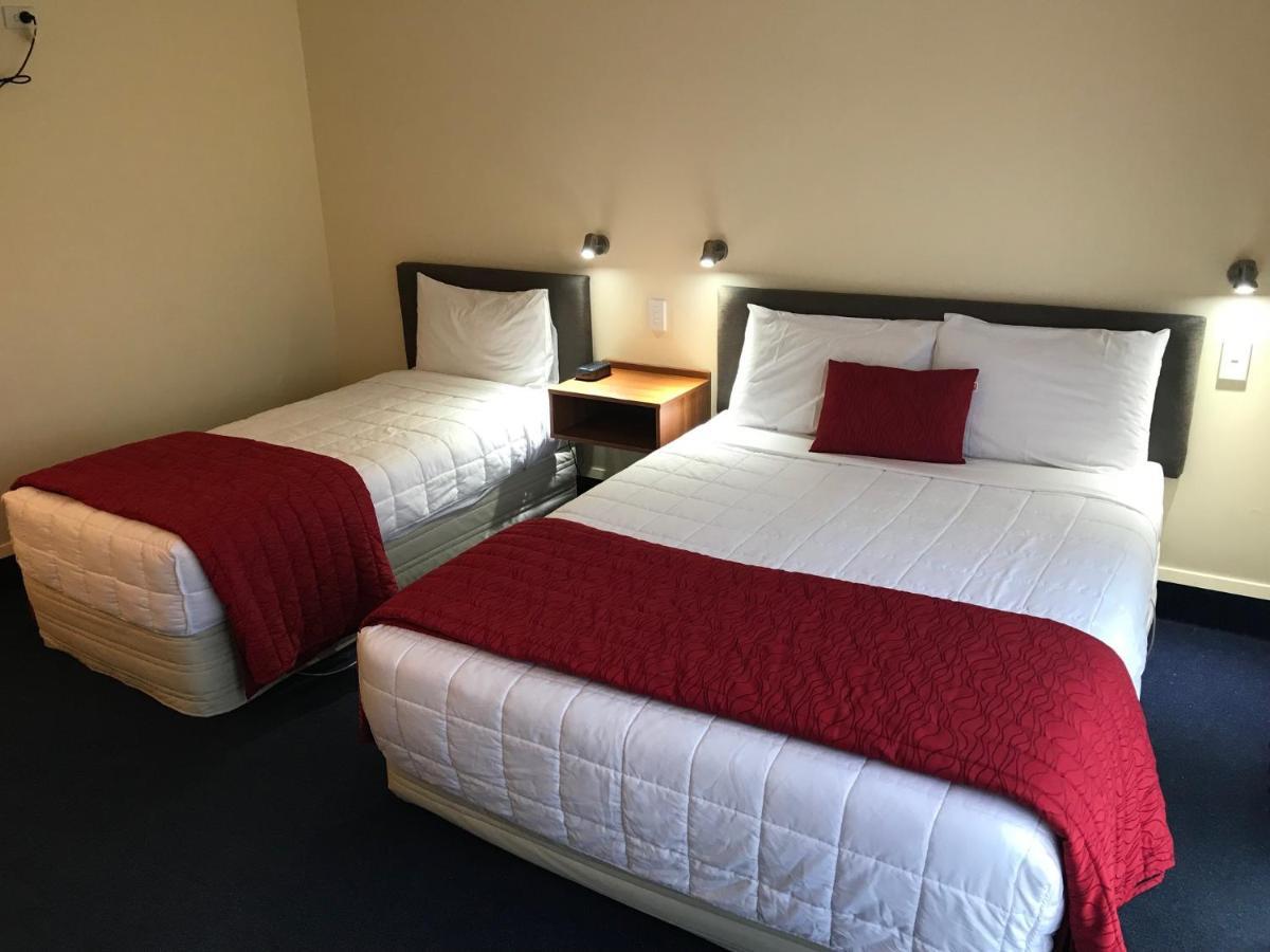 The Peaks Motor Inn Ohakune Bagian luar foto