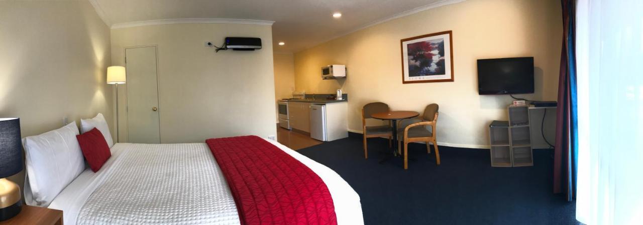 The Peaks Motor Inn Ohakune Bagian luar foto