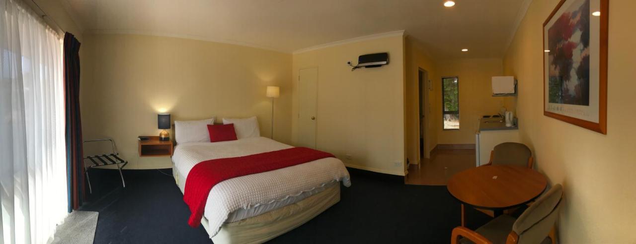 The Peaks Motor Inn Ohakune Bagian luar foto